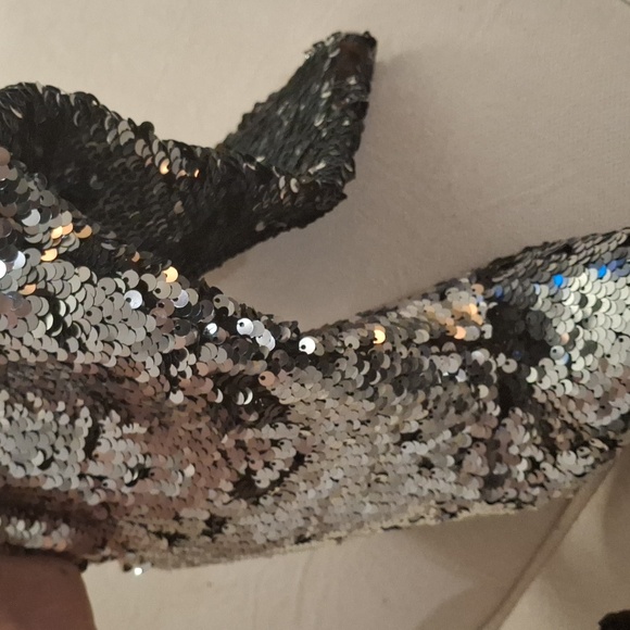 Black & silver sequins boots worn once - Picture 4 of 4